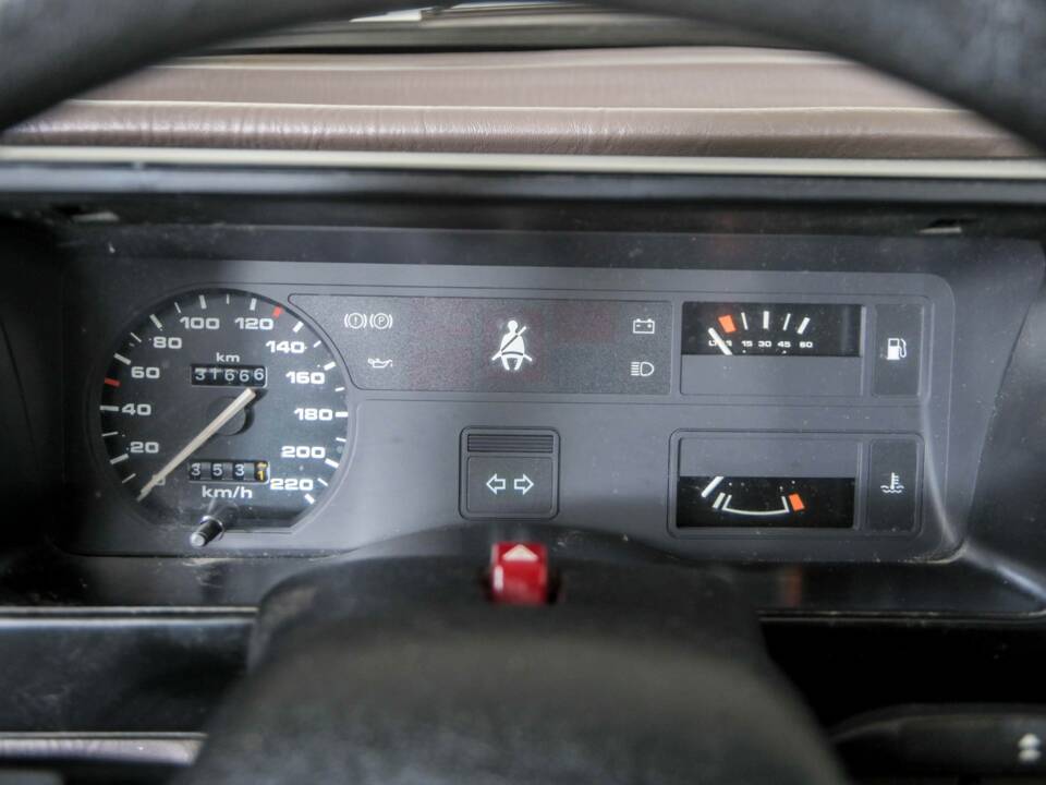 Bild 19/50 von Ford Sierra 2.0 (1985)