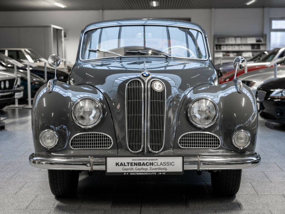 Image 3/24 de BMW 2600 (1961)