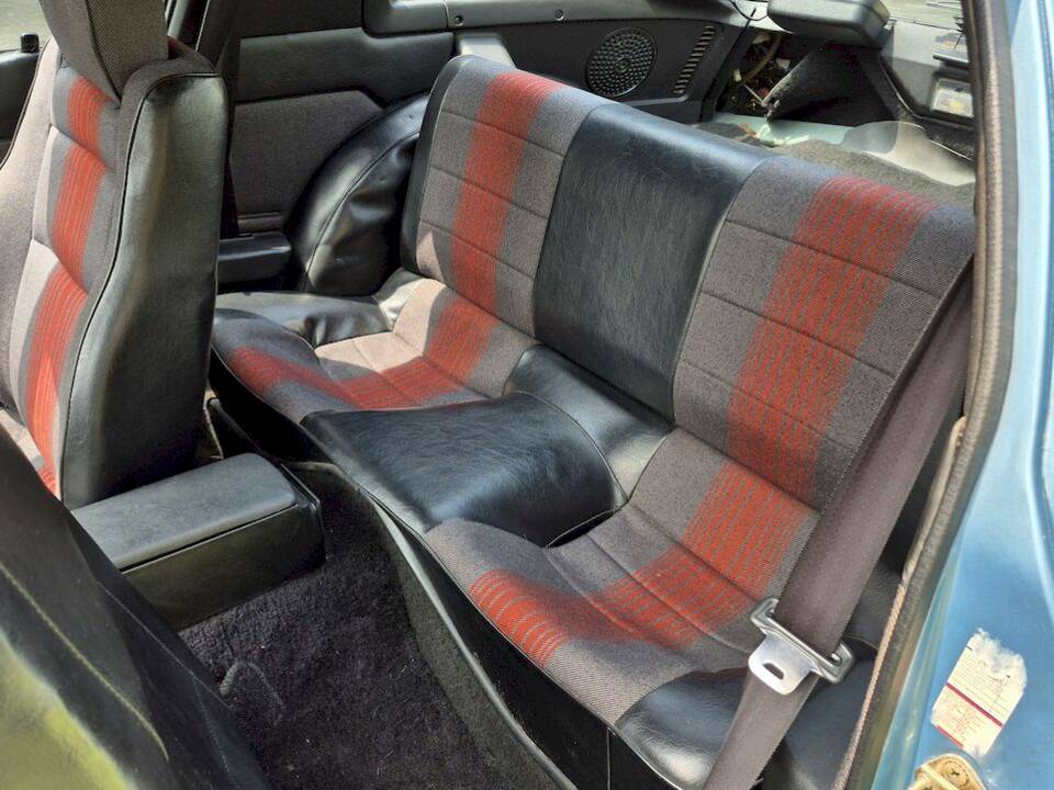 Bild 21/40 von Mazda RX-7 (1981)