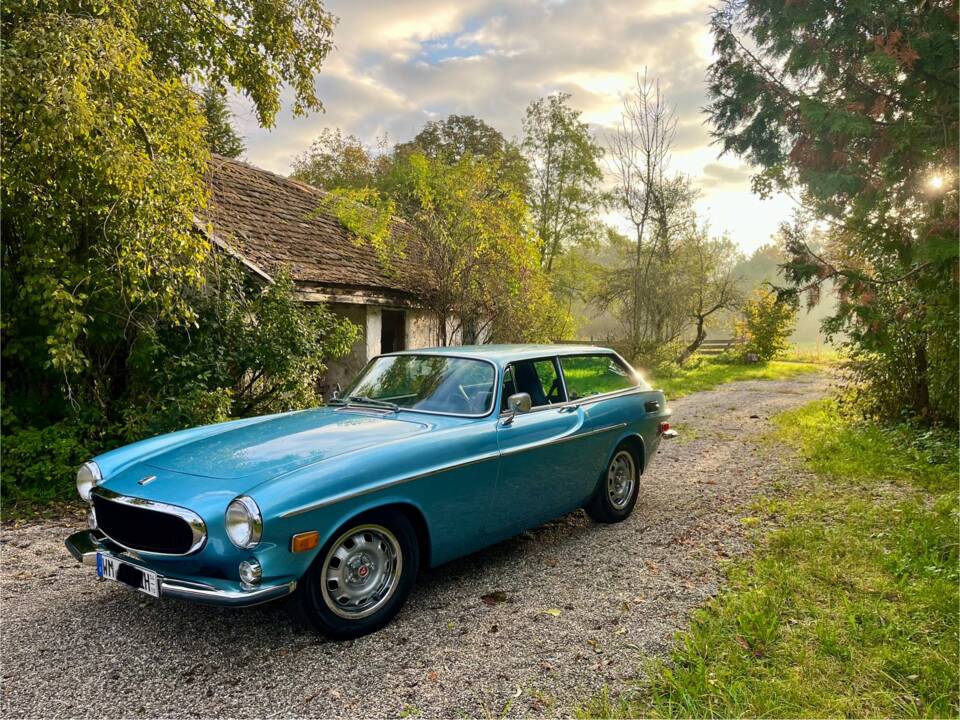Bild 3/35 von Volvo 1800 ES (1973)