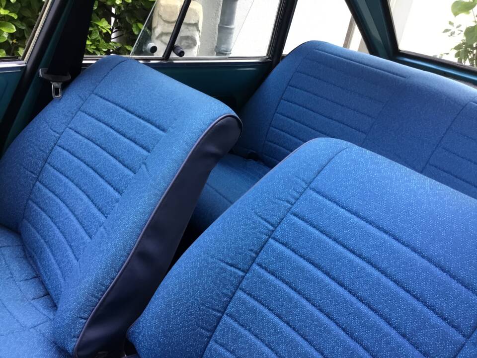 Image 27/62 of Citroën Ami 8 (1975)