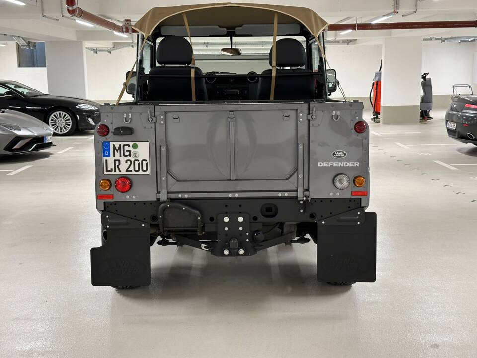 Bild 6/16 von Land Rover Defender 90 (2013)