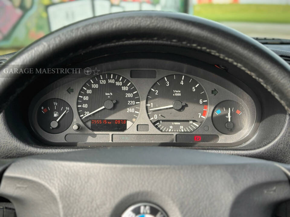 Imagen 48/100 de BMW 318is (1996)