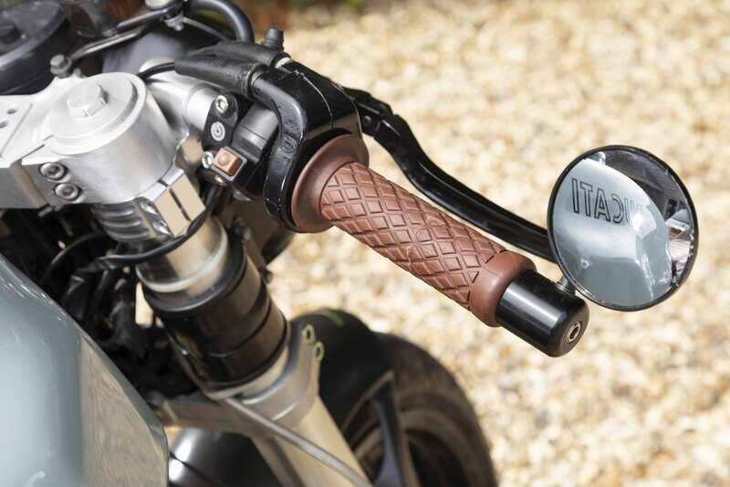 Image 10/36 of Ducati DUMMY (1995)