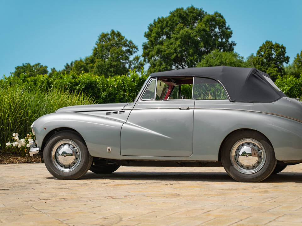 Image 15/44 of Sunbeam Alpine Talbot (1954)