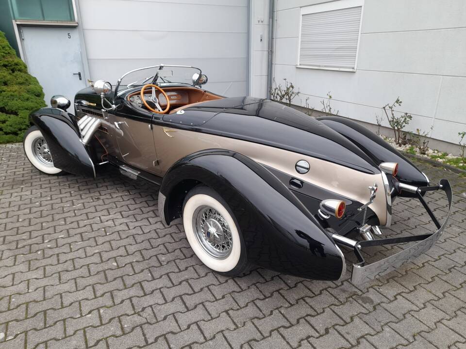 Bild 2/28 von Auburn Speedster 851 (1936)