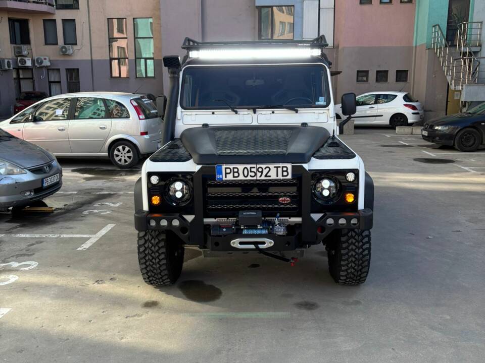Afbeelding 63/73 van Land Rover Defender 110 (2005)
