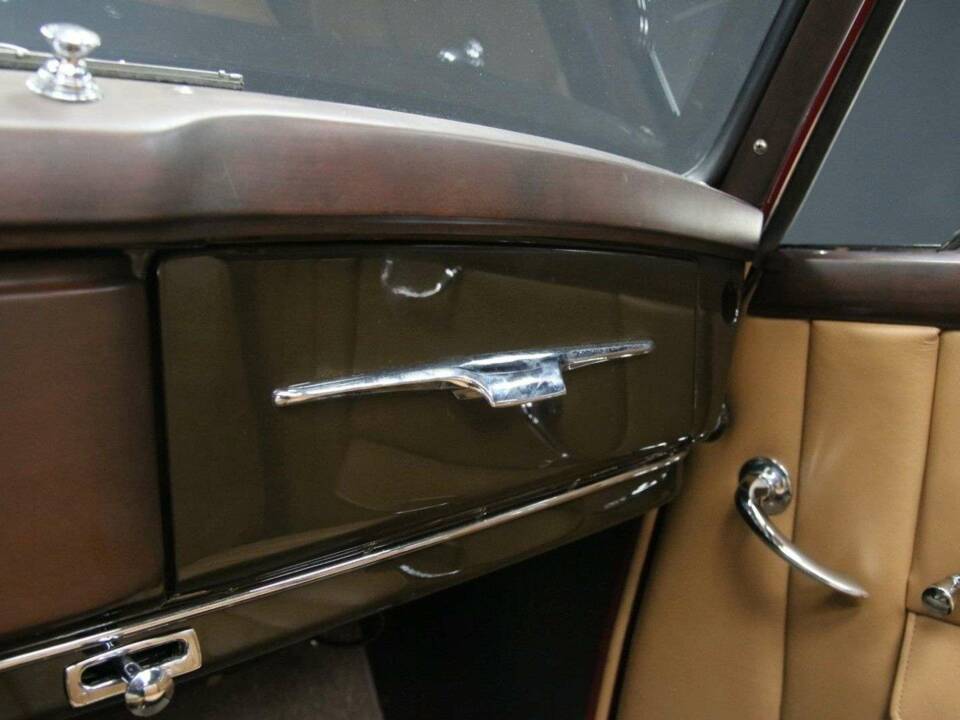 Bild 23/50 von Mercedes-Benz 220 Cabriolet A (1952)