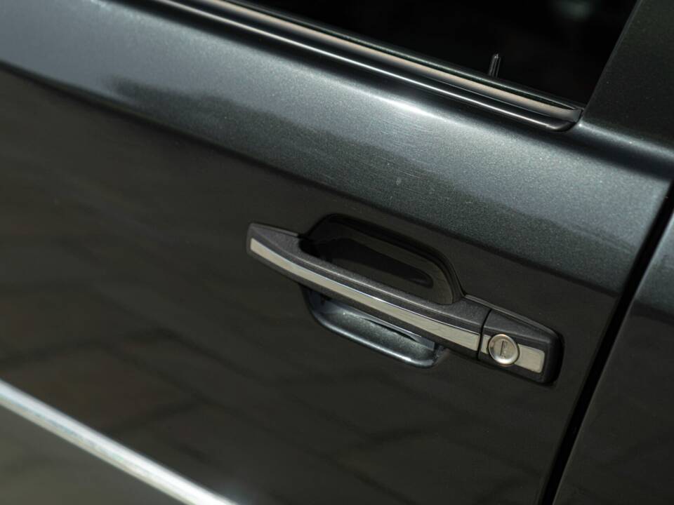 Bild 18/50 von Mercedes-Benz 300 E-24 (1989)