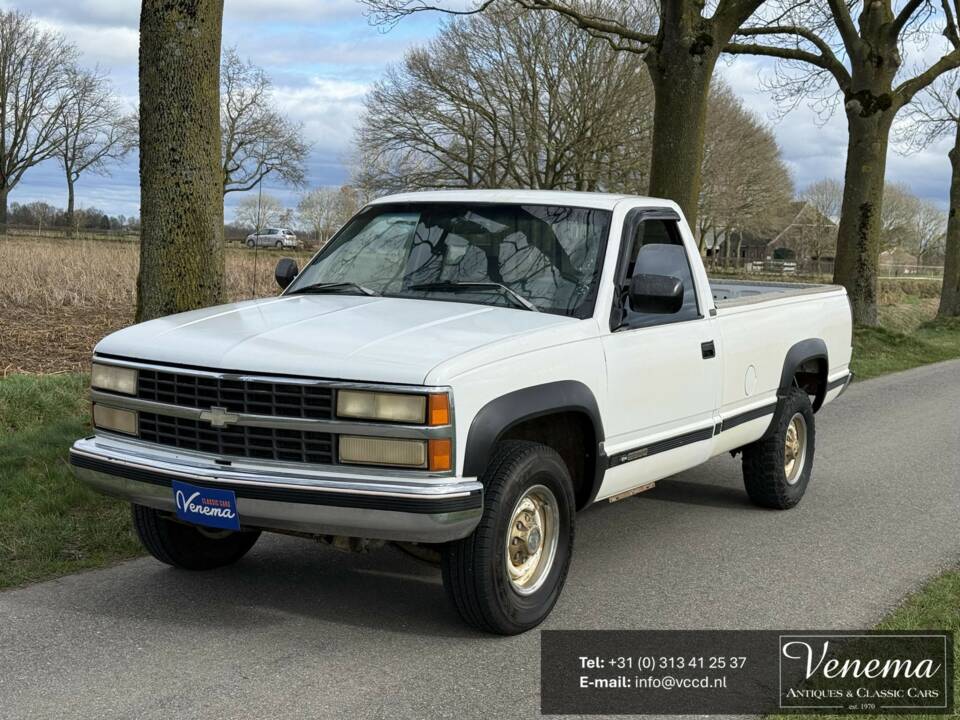 Bild 1/22 von Chevrolet C2500 (1992)