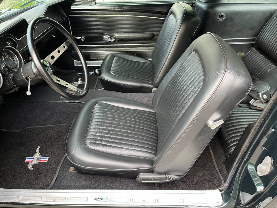 Image 34/49 of Ford Mustang GT 390 (1967)