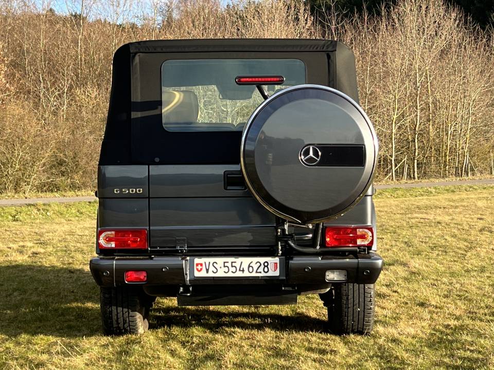 Afbeelding 12/29 van Mercedes-Benz G 500 (kurz) (2013)