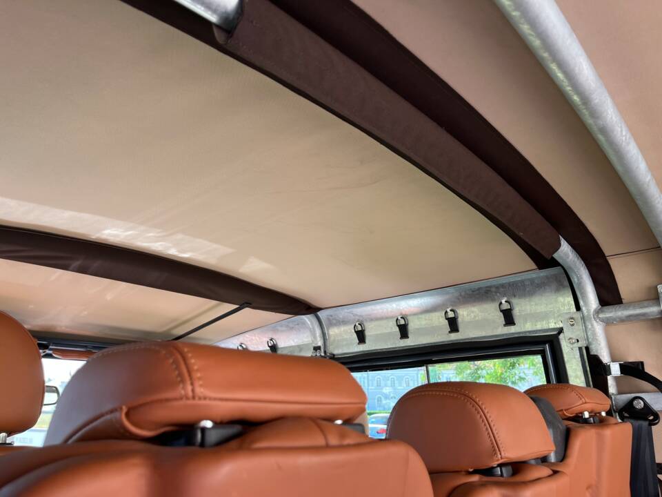 Bild 64/100 von Land Rover Defender 110 (2014)