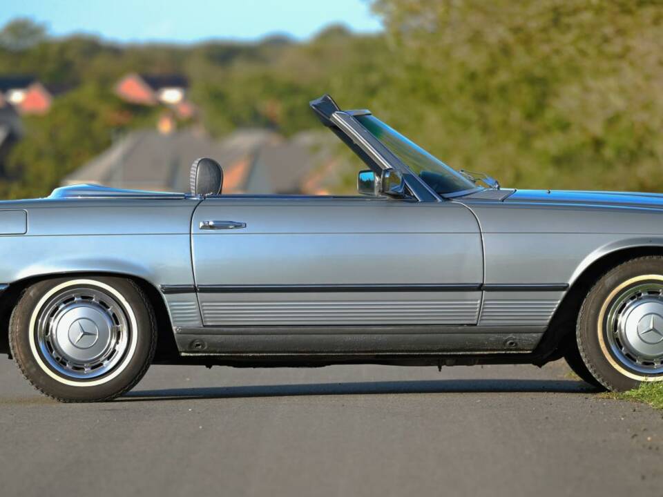 Immagine 11/50 di Mercedes-Benz 380 SL (1980)