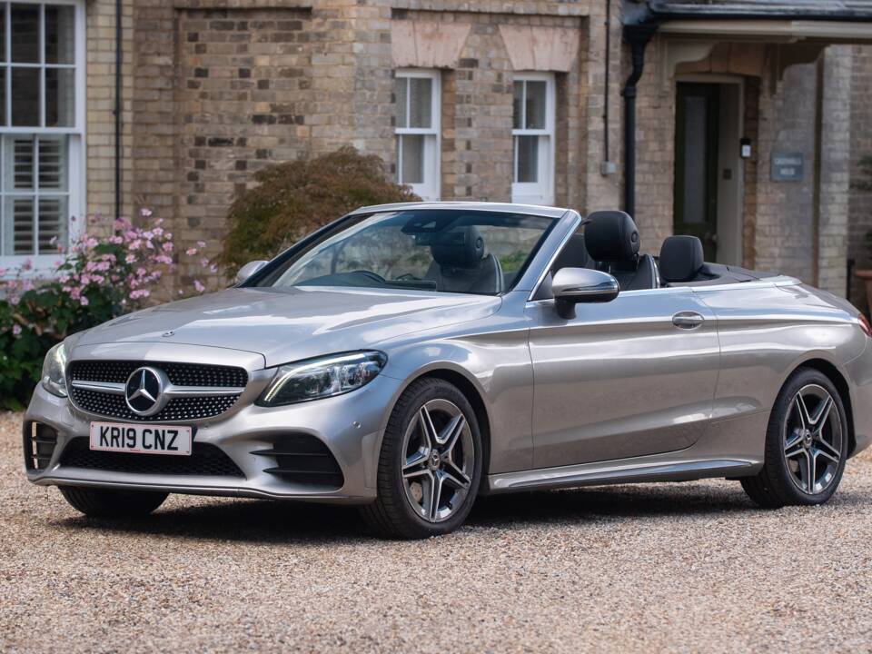 Bild 1/50 von Mercedes-Benz C 300 d (2019)