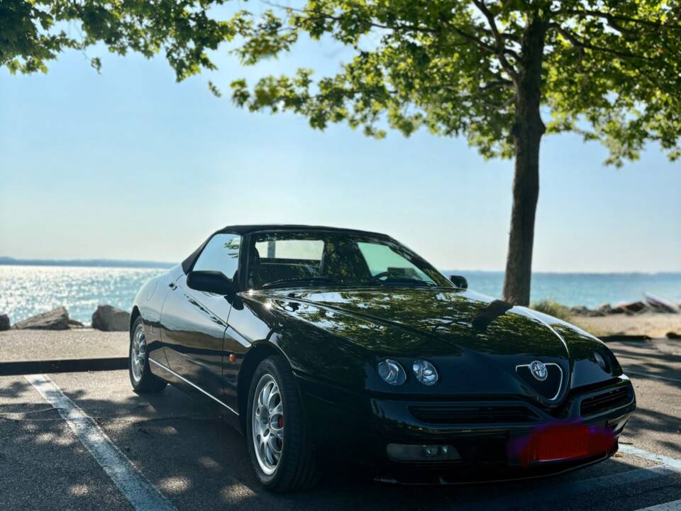 Afbeelding 10/12 van Alfa Romeo Spider 3.0 V6 24V (2002)