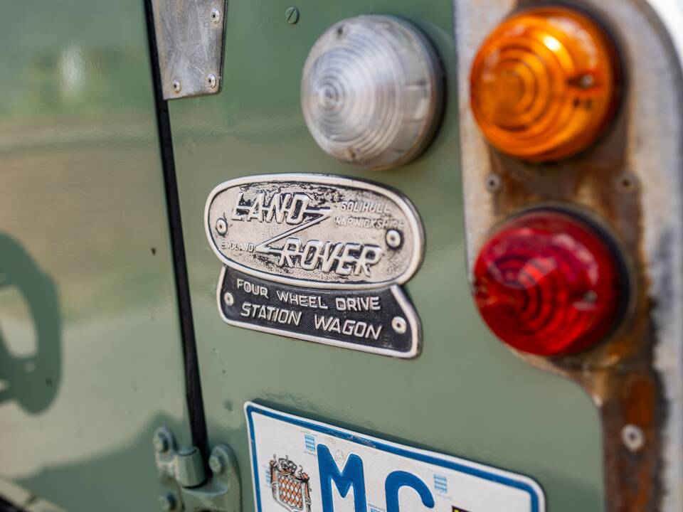 Afbeelding 30/50 van Land Rover 88 (1978)