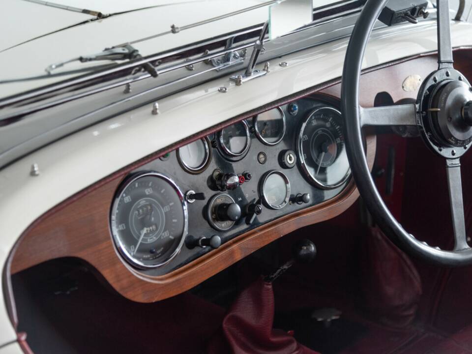 Image 30/43 of Alvis Speed 20 (1933)