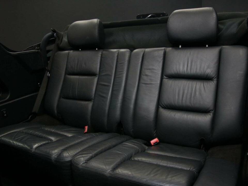 Imagen 38/50 de Mercedes-Benz G 500 (SWB) (2006)