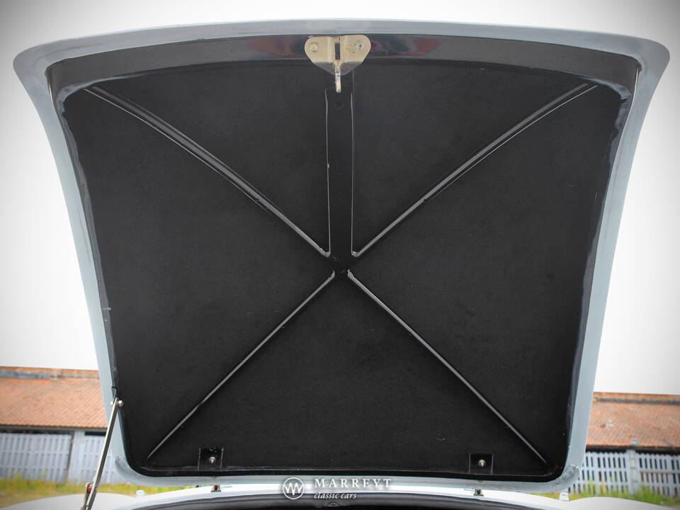 Image 60/70 of Lancia Aurelia B24 Convertible (1957)
