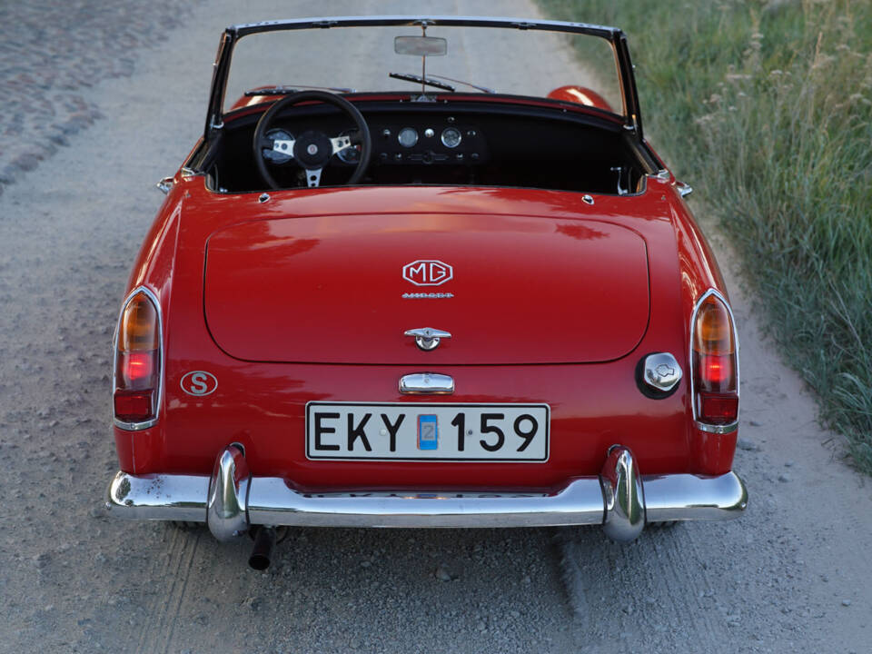 Imagen 8/32 de MG Midget (1965)