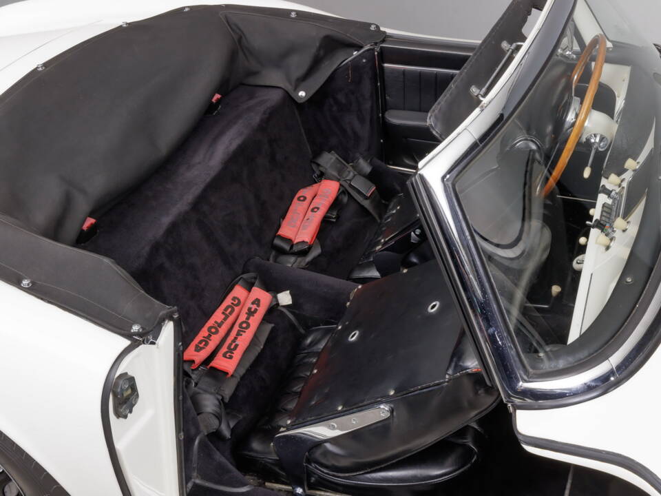 Image 35/45 of BMW 507 (1959)