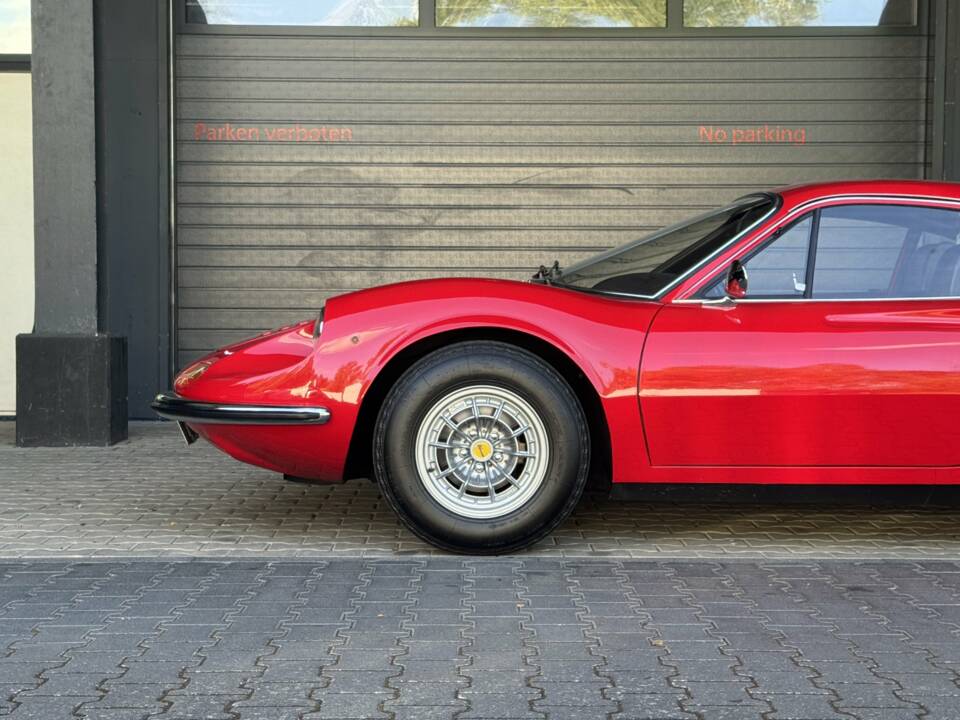 Image 27/35 of Ferrari Dino 246 GT (1968)