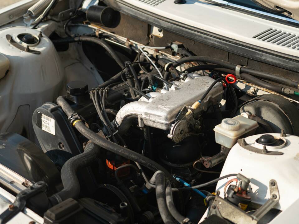 Immagine 43/43 di Volvo 240 GLE Injection (1989)