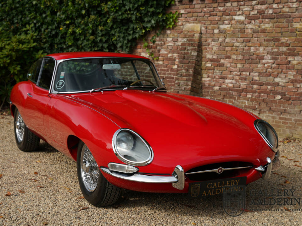 Image 38/50 de Jaguar E-Type 3.8 (1963)