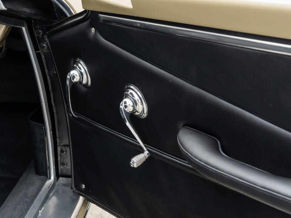 Immagine 40/78 di Maserati 3500 GT Touring (1960)