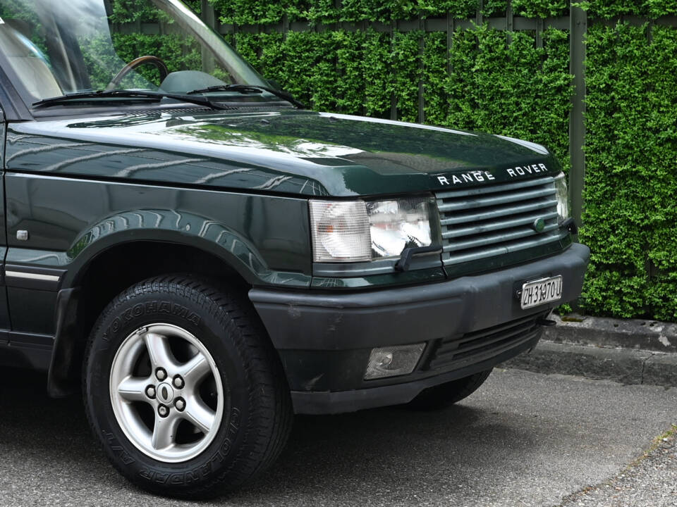 Bild 10/27 von Land Rover Range Rover 4.6 Vogue (2000)