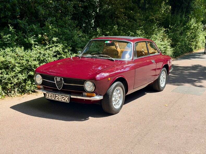 Image 48/48 of Alfa Romeo Giulia 1600 GT Junior (1972)