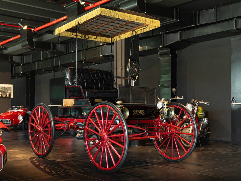 Image 2/45 of Sears 14 HP (1910)