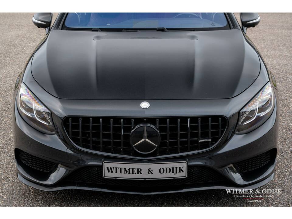 Image 25/36 of Mercedes-Benz S 500 4MATIC (2015)
