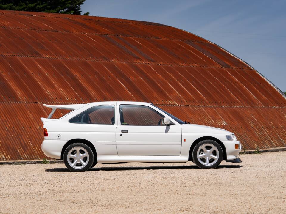 Bild 9/48 von Ford Escort RS Cosworth (1992)