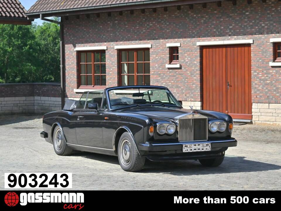 Image 1/15 de Rolls-Royce Corniche III (1990)