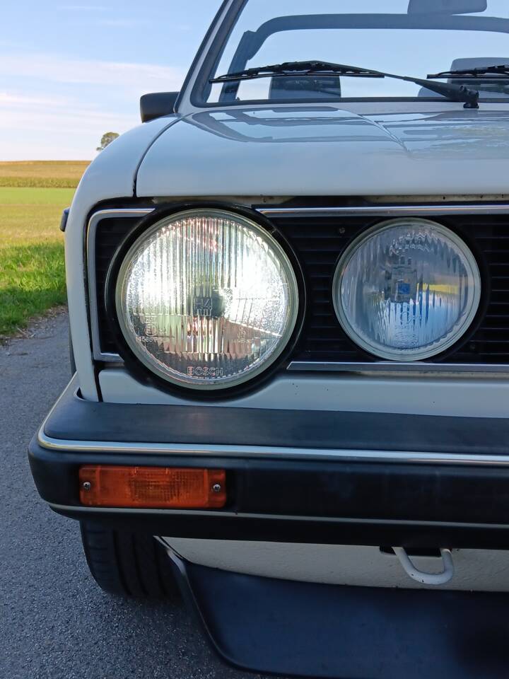Bild 29/55 von Volkswagen Golf I Cabrio 1.8 (1985)