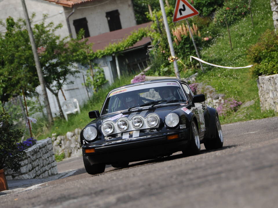 Image 20/21 of Porsche 911 2.7 S (1976)