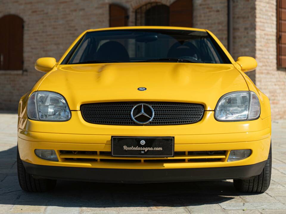 Immagine 5/50 di Mercedes-Benz SLK 200 (1997)