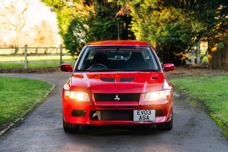 Image 6/50 of Mitsubishi Lancer Evolution FQ-300 (2003)
