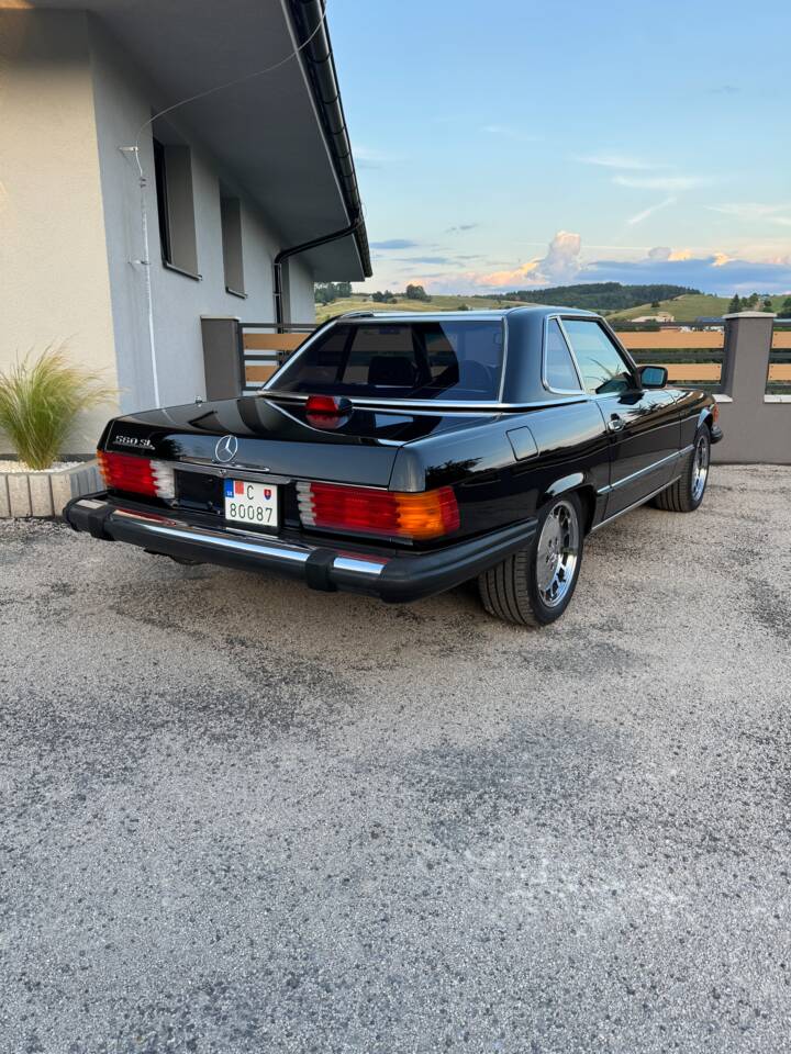 Image 3/12 of Mercedes-Benz 560 SL (1986)