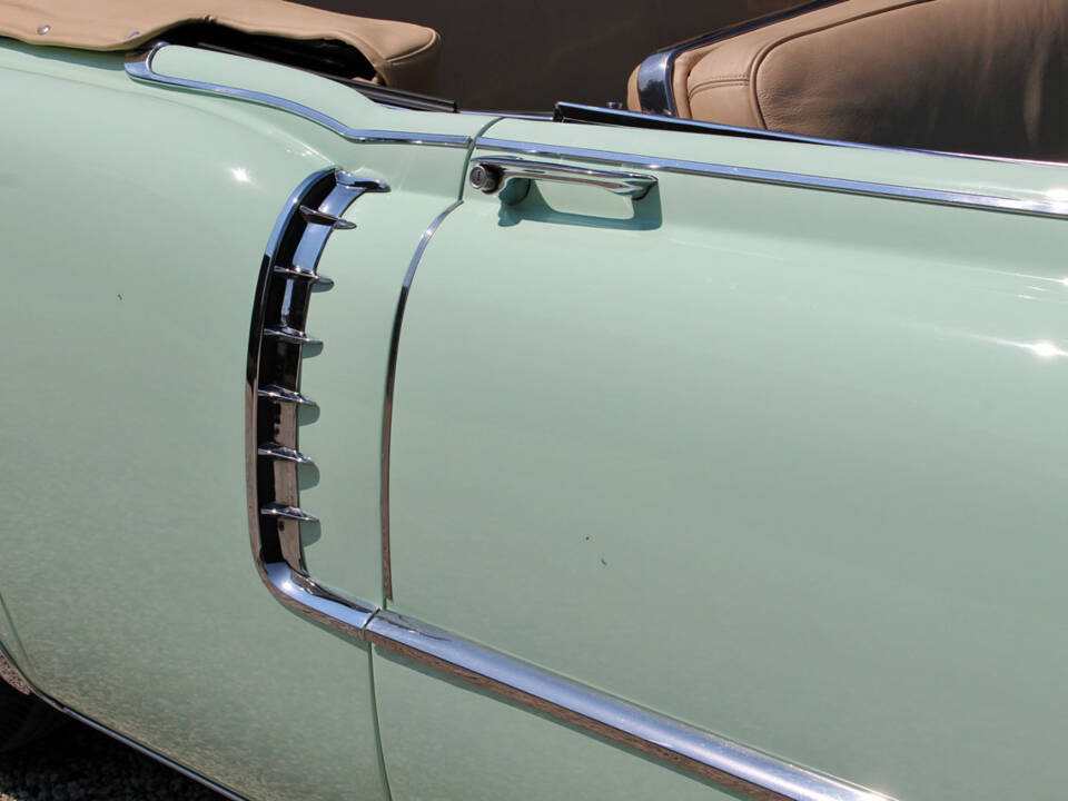 Immagine 18/40 di Cadillac 62 Convertible (1956)