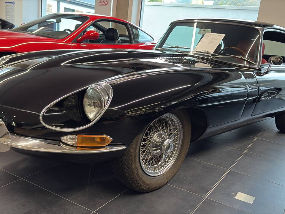 Afbeelding 4/34 van Jaguar E-Type (1968)