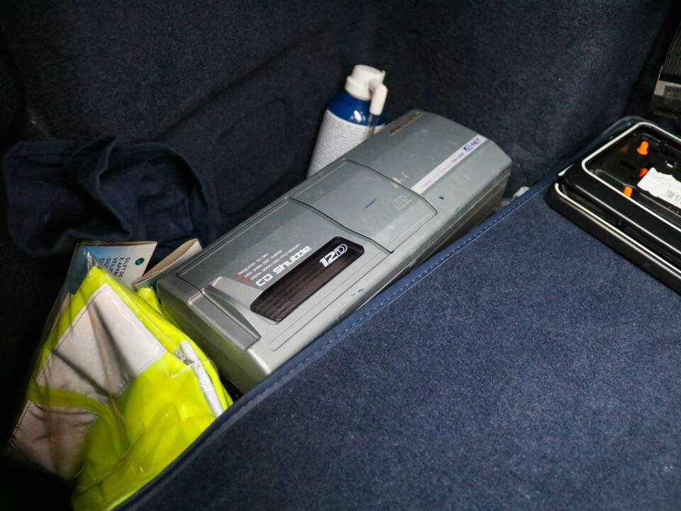 Bild 63/84 von Mercedes-Benz SL 320 (1996)
