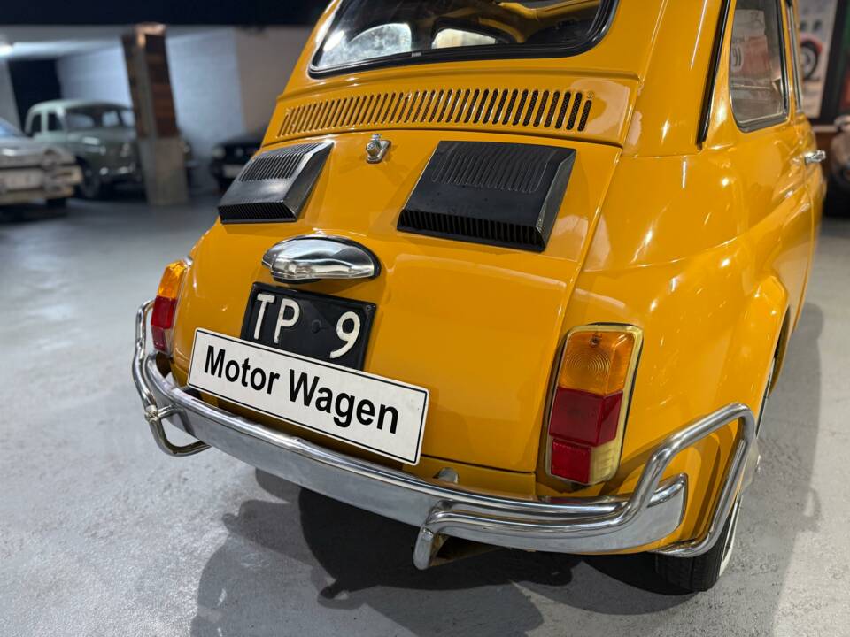 Image 44/76 de FIAT 500 L (1970)