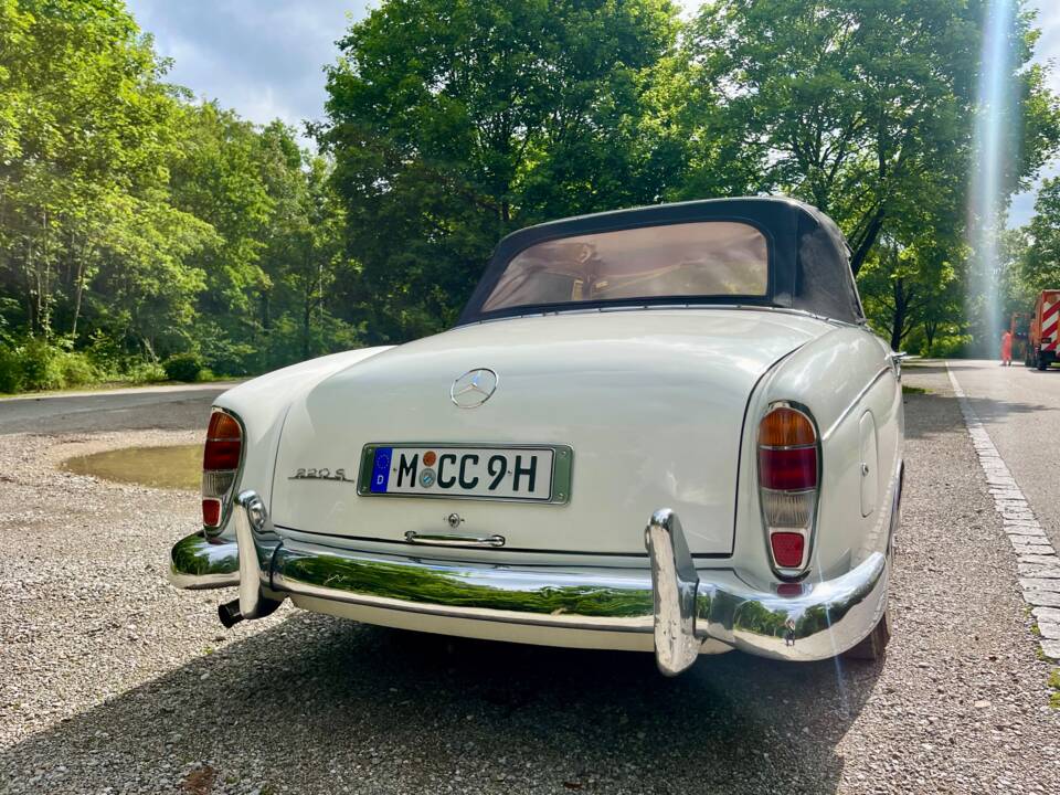 Bild 16/55 von Mercedes-Benz 220 S Cabriolet (1957)