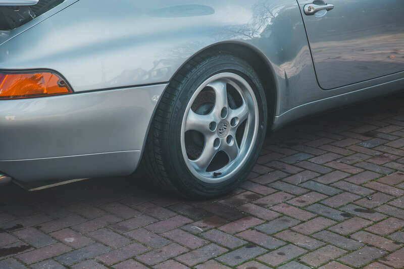 Image 50/50 of Porsche 911 Carrera (1994)