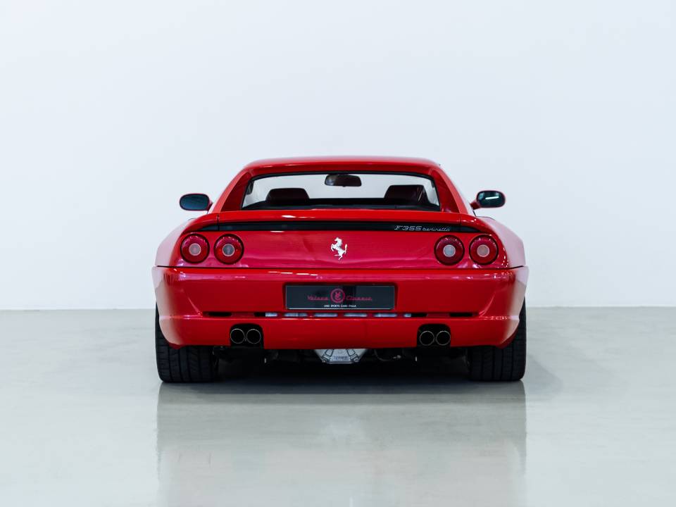 Imagen 7/34 de Ferrari F 355 Berlinetta (1994)