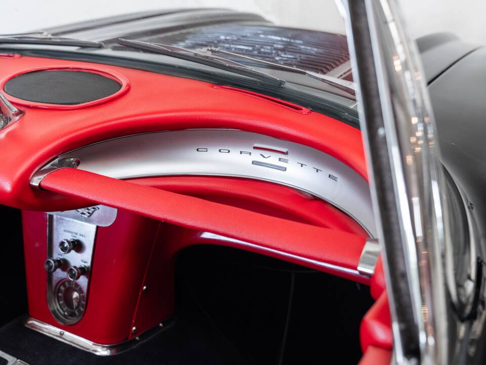 Immagine 18/32 di Chevrolet Corvette (1959)