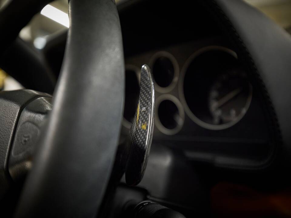 Image 91/100 of Ferrari F 355 Spider (1999)